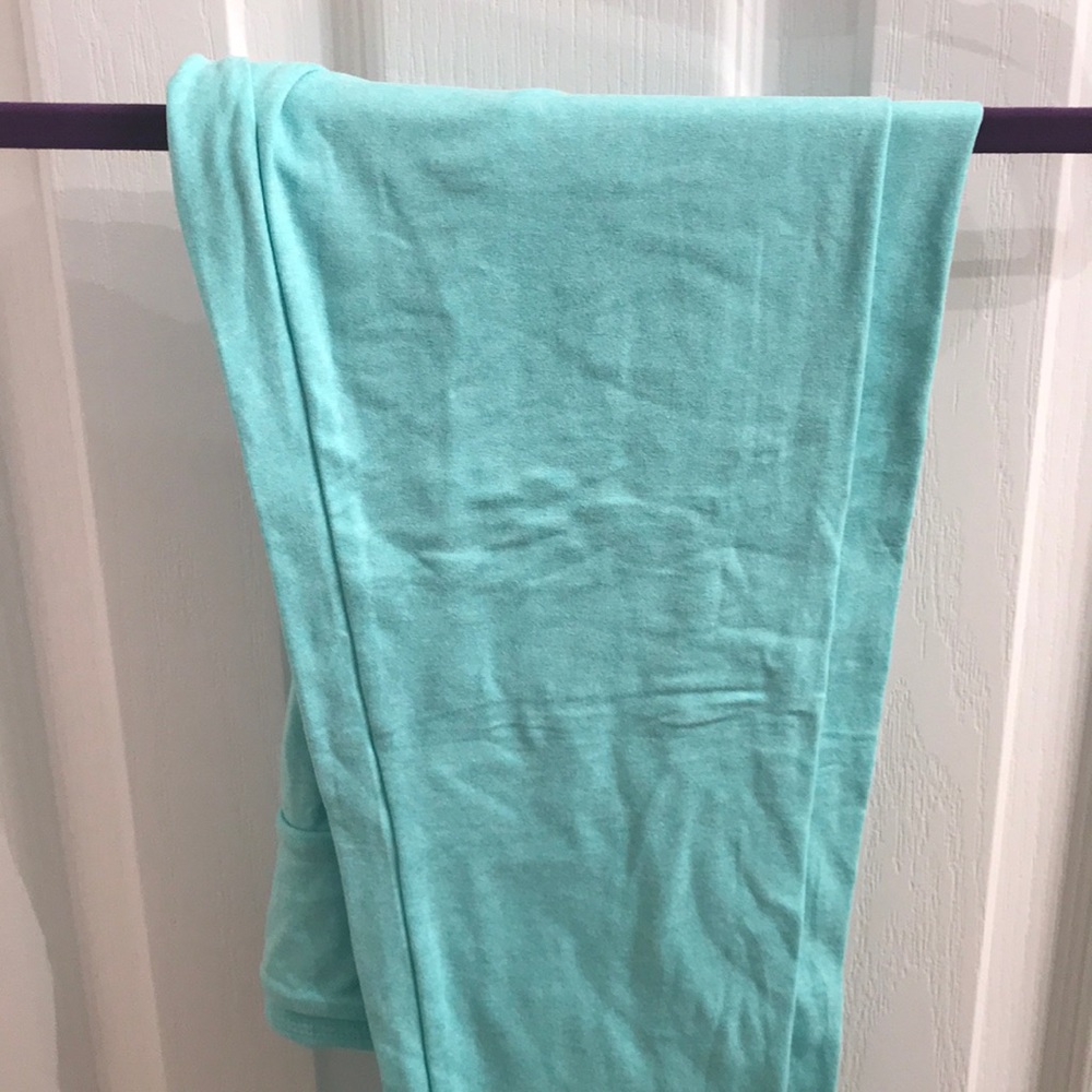 Light blue leggings